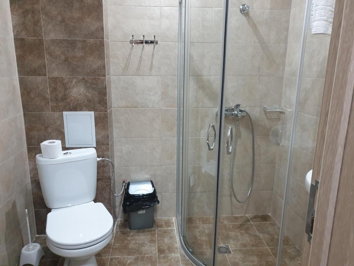 Хотел Чинар Кирково Exterior photo